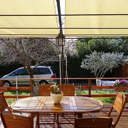 Apartment Parc Aurelia